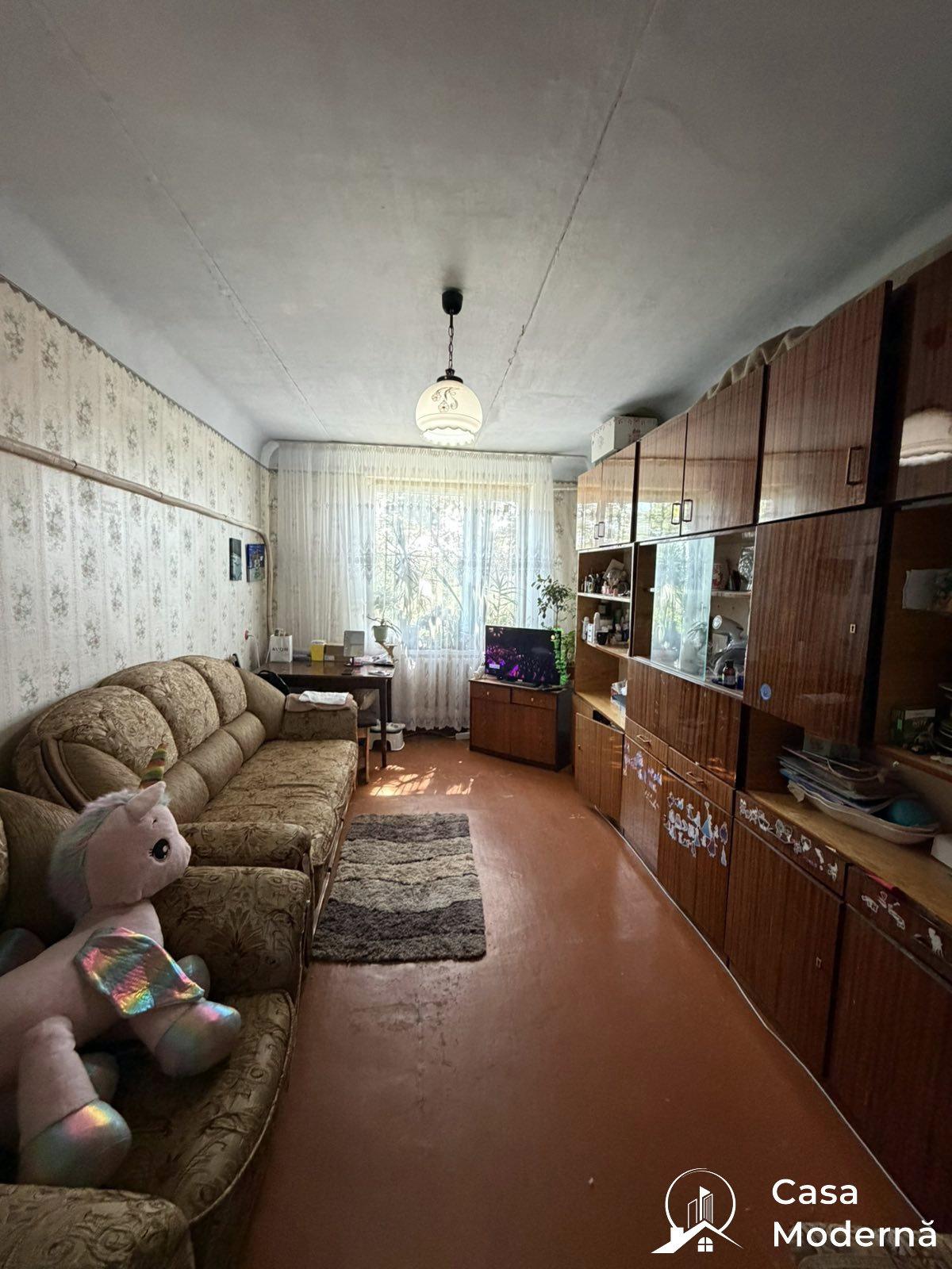 Spre vînzare apartament  2 camere r-n Jubileu