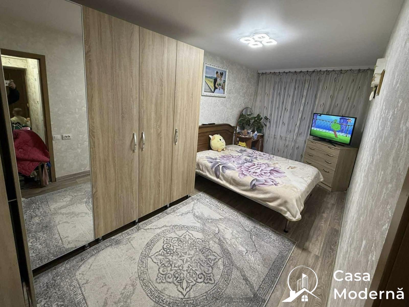 Spre vânzare Apartament cu 2 camere – Centrul orașului