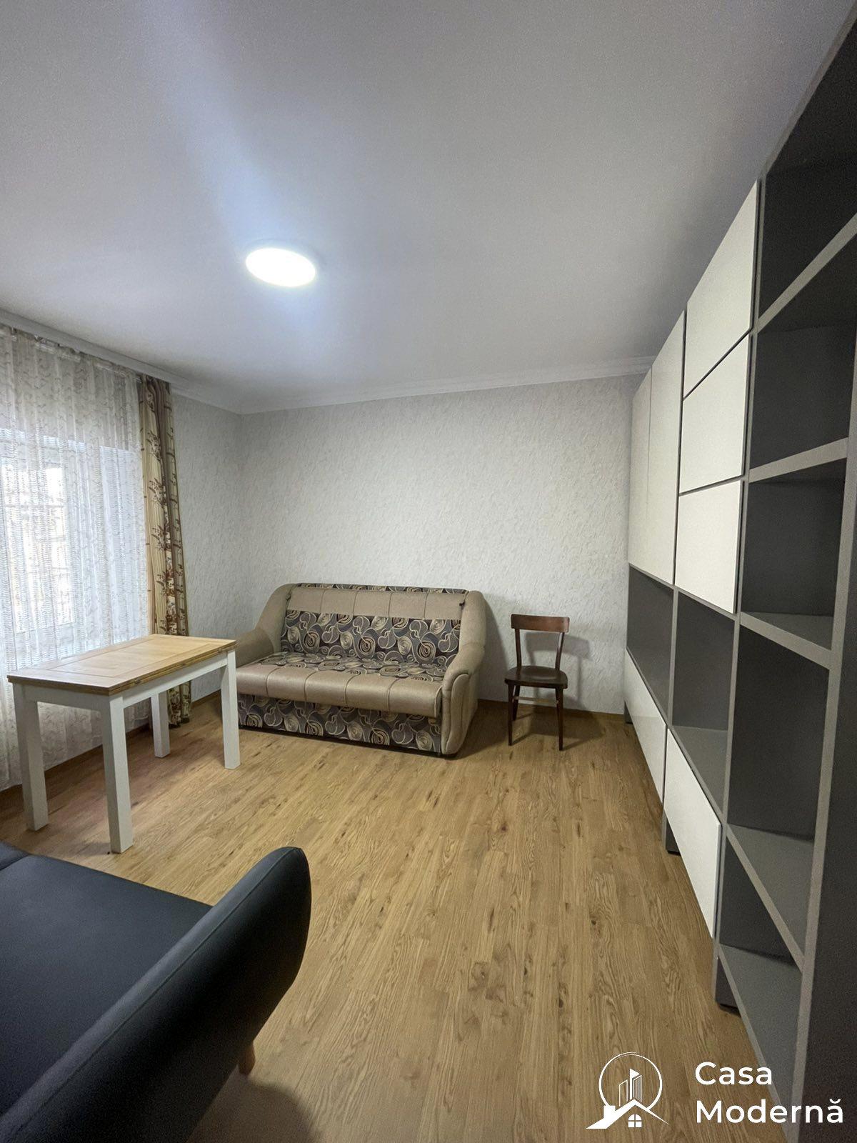 Half-house for rent – City Center