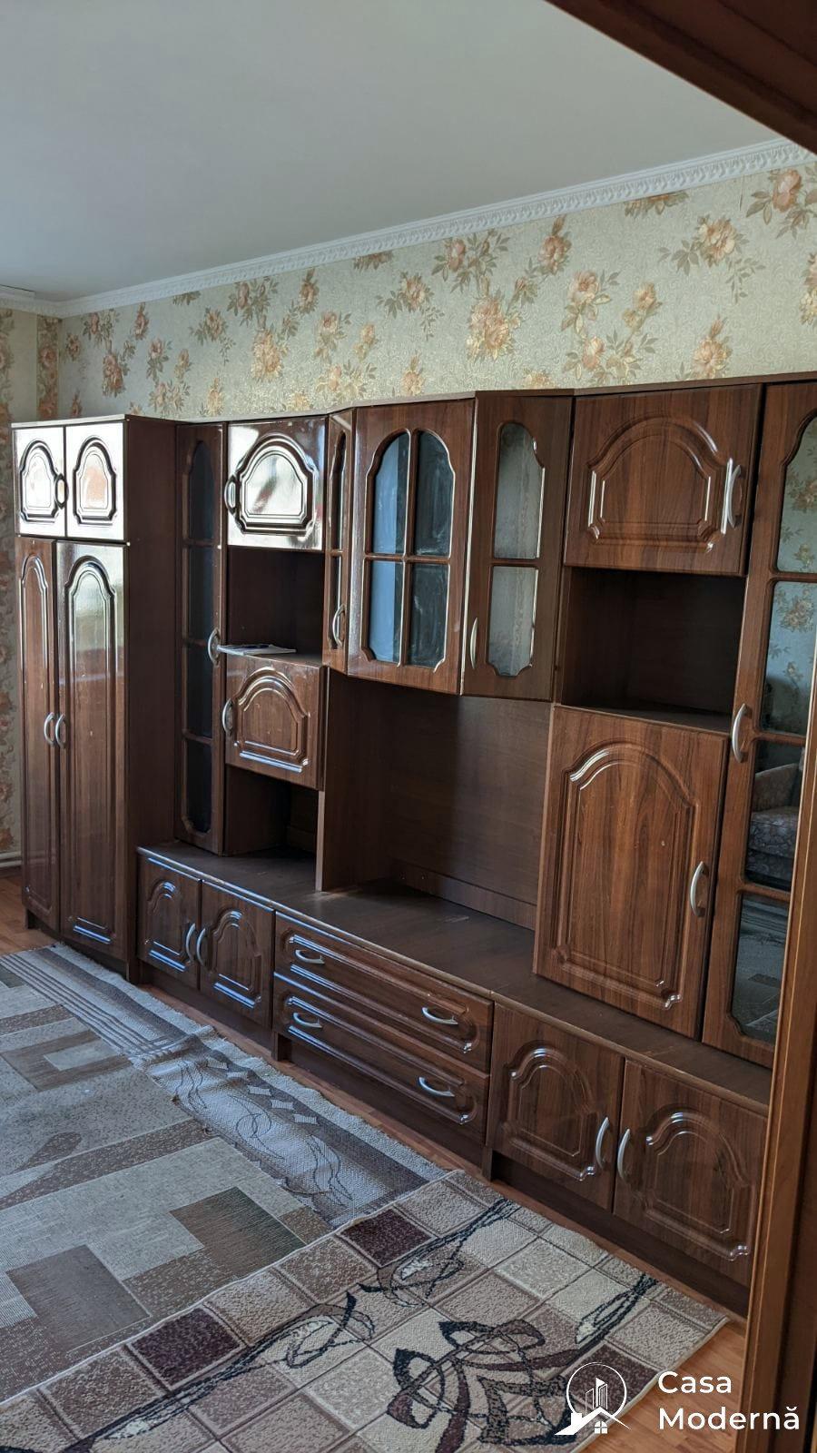 Spre vânzare un apartament cu 1 cameră, seria 143, r-n Lapaevca