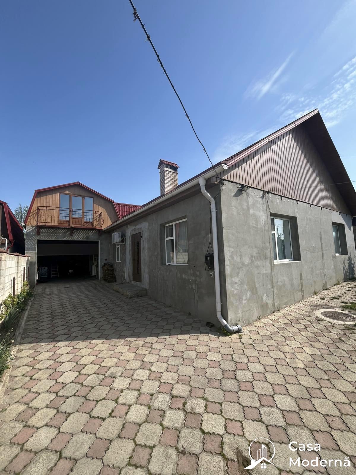 Cotileț House for Sale, Valincea Area