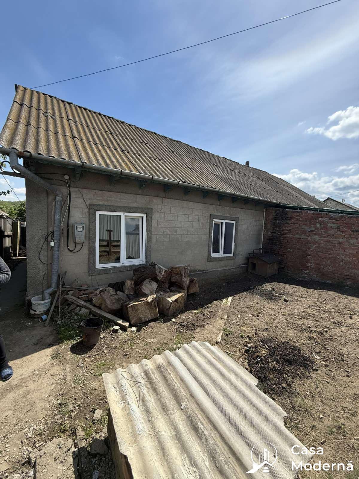House for Sale – Lacul Frumoasa area