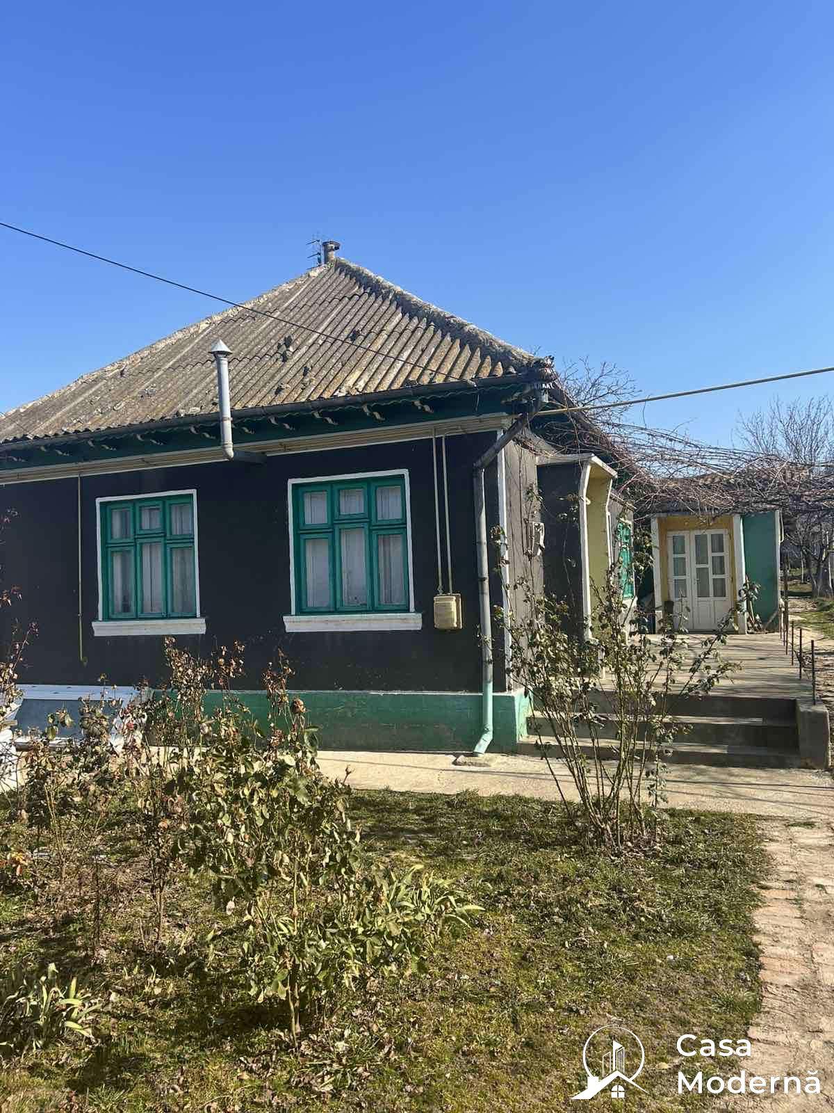 For Sale: Cotilet House • Crihana Veche