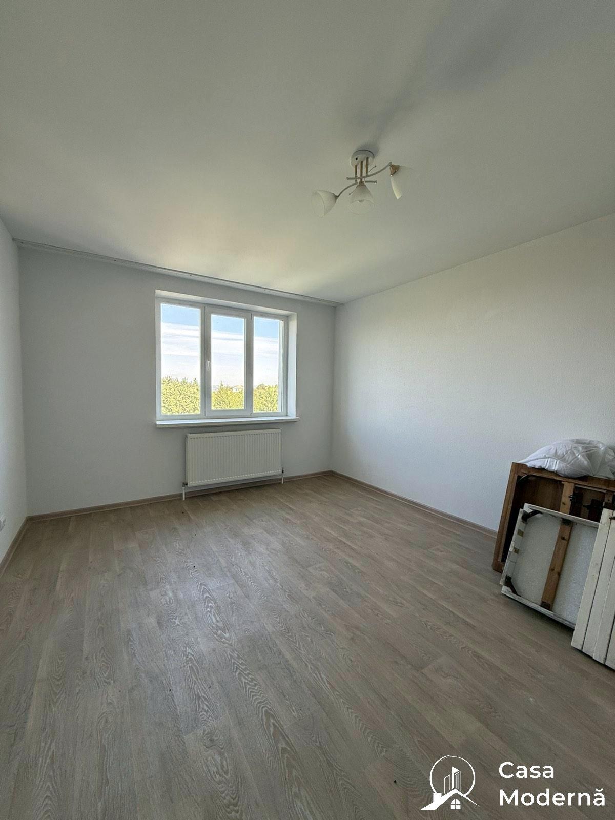 Spre vănzare apartament cu 2 camere – Centru